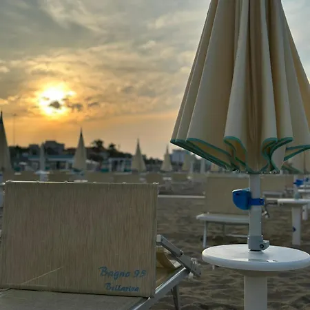 Hotel Neyra Beach