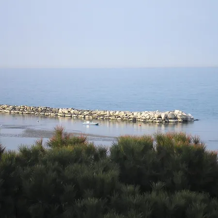 Отель Playa
