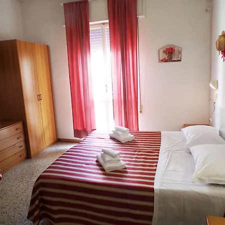 Hotel Graziella Mare 3*