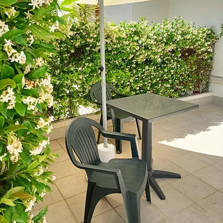 Ingresso E Cortile Privato Lejlighed