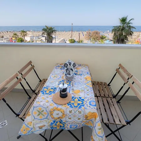 Appartamento Brezza Di Mare - Bilocale Panoramico Con Parcheggio *