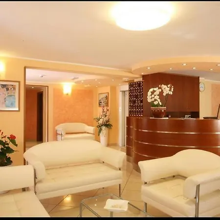 De La Hotel Rimini