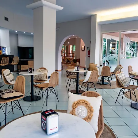Hotel St Gregory Park 4*