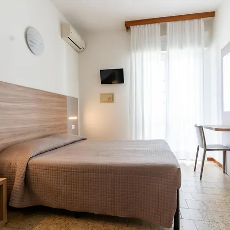 Ischia Hotel Rímini