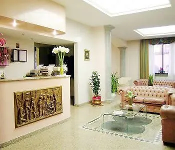 Hotel Luigia 3*