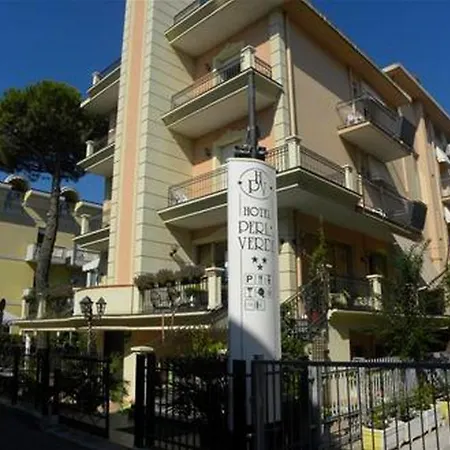 Hotel Perla Verde 3*