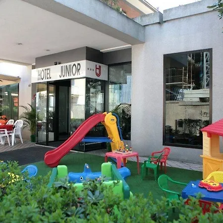 Hotel Junior 3*