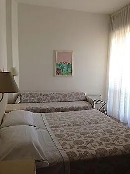 Hotel Carlton