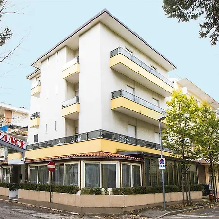 Nancy 酒店