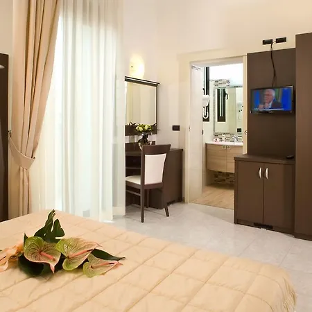 Hotel Luigia 3*