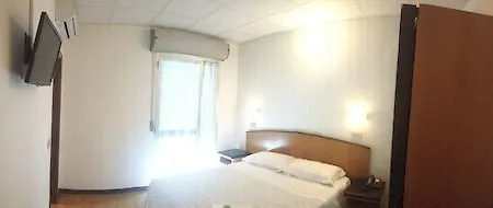 Hotel Orlov 2*