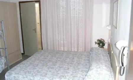 Nives Rimini