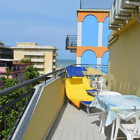 Dear Hotel 3*
