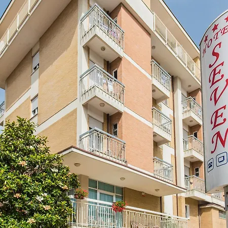 Seven Hotel