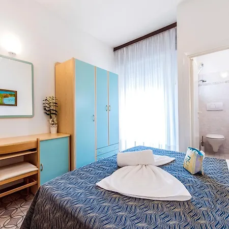Hotel Seven 3*