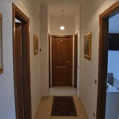 Bed & Breakfast La Regina Di *