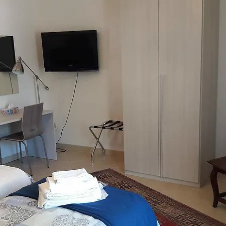 Bed & Breakfast La Regina Di *
