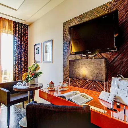 Otel Byron 3*