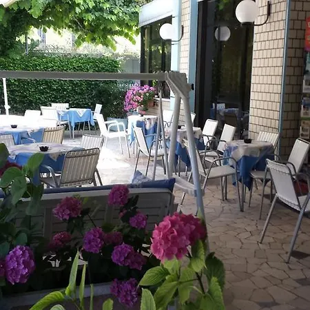 Podgora Hotell 3*