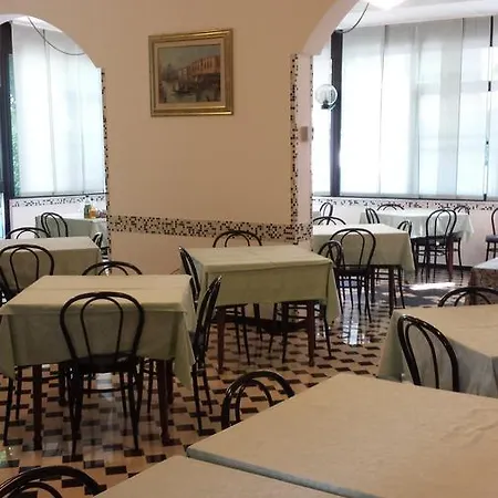 Hotell Podgora