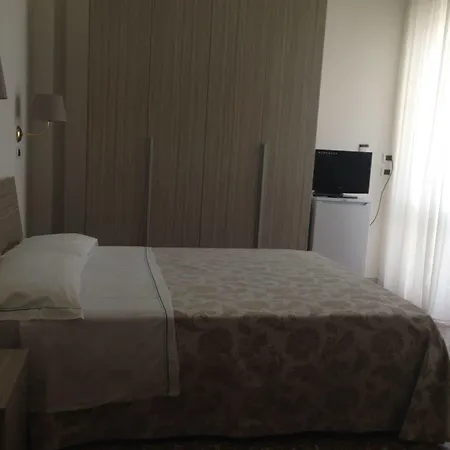Carlton Rimini
