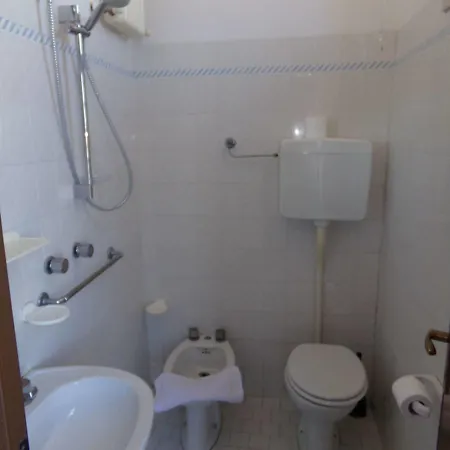 Fellini Hotell 3*