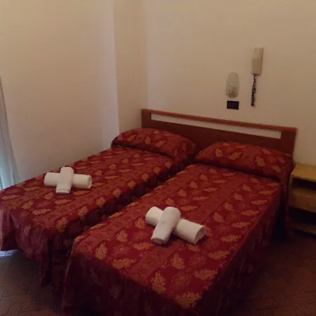 Fellini Hotell 3*