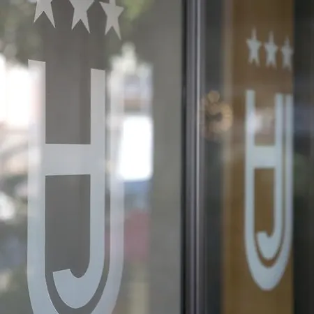 Hotel Junior Rimini