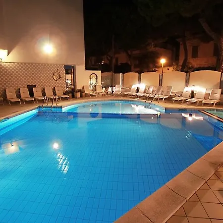 Hotell Atrium 3*