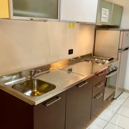 Aparthotel Domus 4*