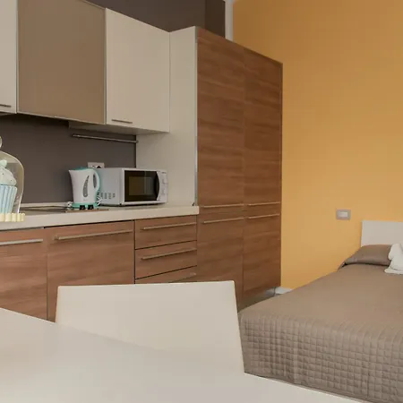 Art Aparthotel 3*