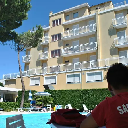 Bahama 3* Rimini