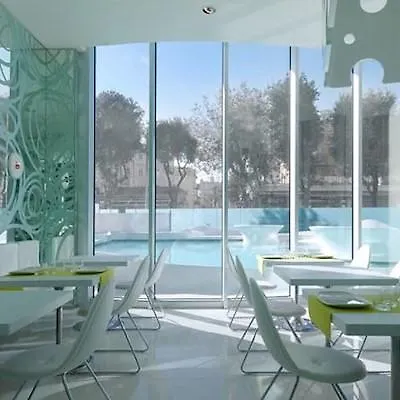 Hotel I-suite 5*
