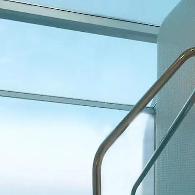 I-suite Hotel 5*